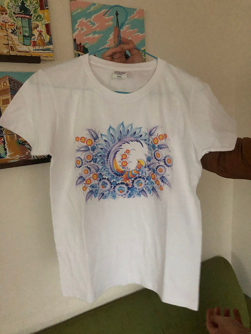 購入したシャツ